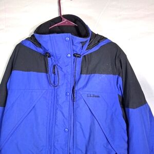 Women's Med. Black And Blue L. L. Bean Full Zip Hooded Heavy Lined Parka  Coat